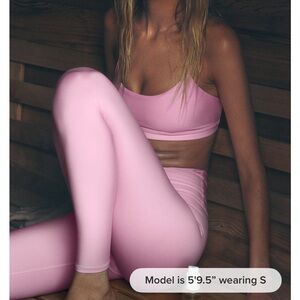 NWT Alo Sweet Pink Airlift sports bra and legging set